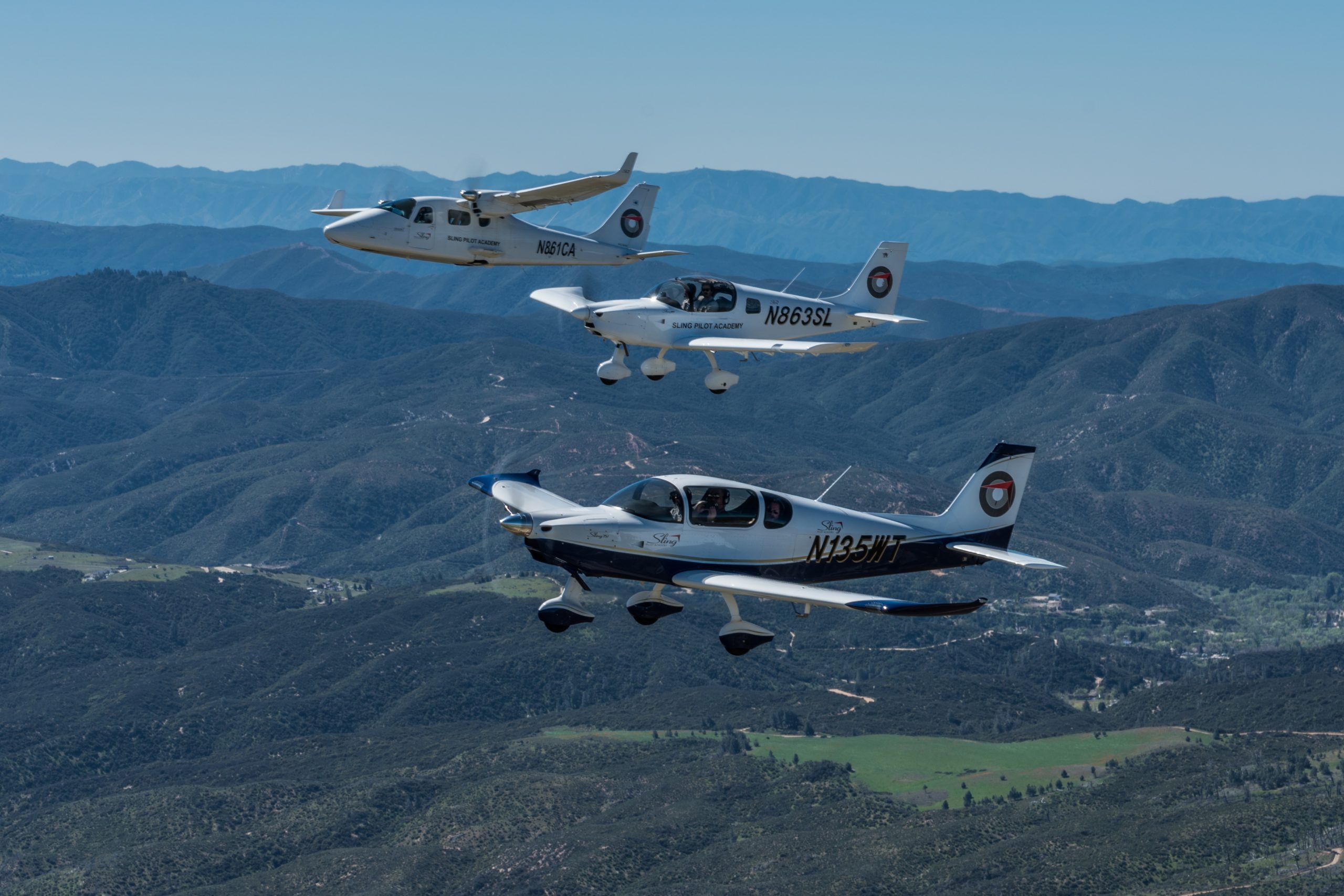 Sling Pilot Academy Flight Attendants to Pilots Sling Pilot Academy